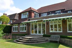 aluminium bi-folding doors great dunmow