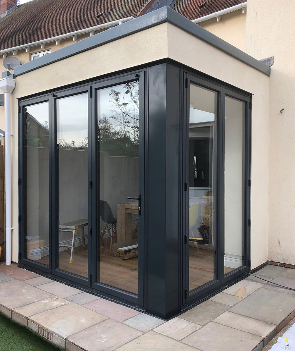 Bi-Fold Doors Flitch Green