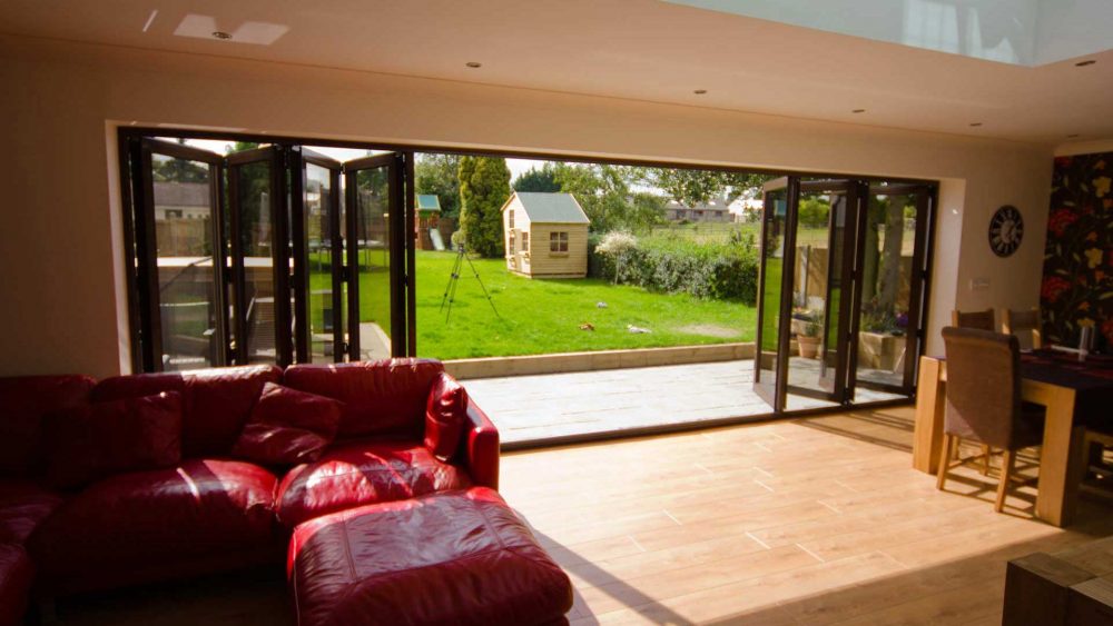 aluminium bi-folding door essex